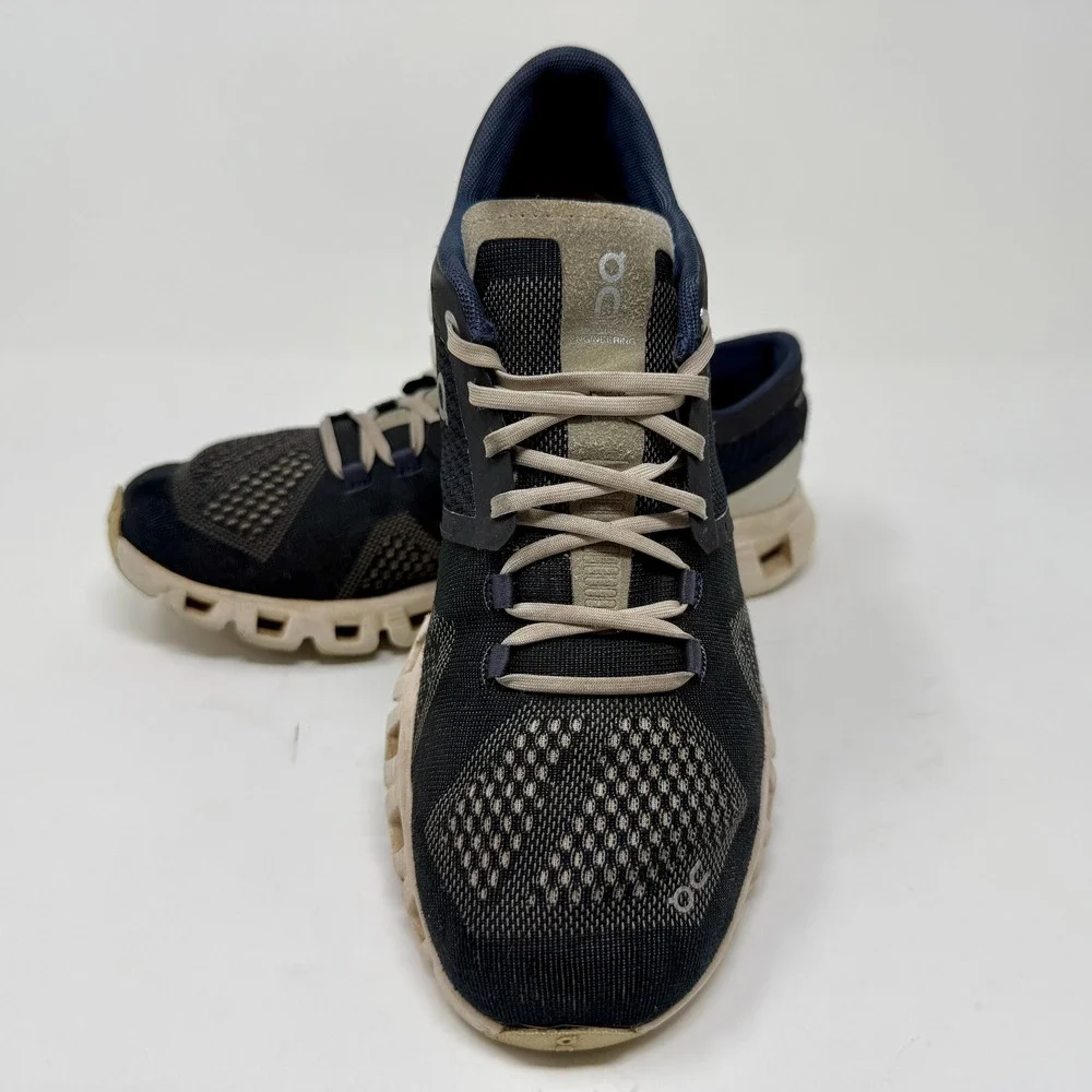 On Cloud X Shift Running Shoes Lightweight Cushioned Navy Women's 8 Beige  I.5.6